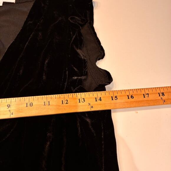 Bella Dahl Black Velvet Flutter Sleeve Wide Leg Jumpsuit Sz Small - Picture 11 of 13